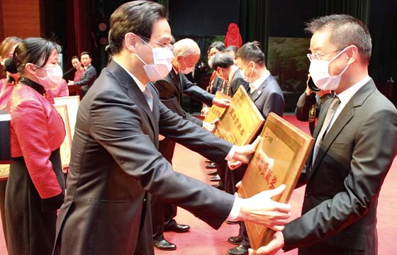 喜報(bào)頻傳，振奮人心——上上電纜連獲殊榮