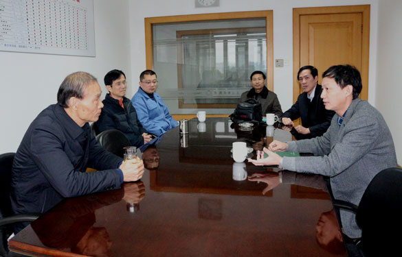 溧陽市地稅局局長(zhǎng)鞠洪亮一行來江蘇上上電纜集團(tuán)走訪