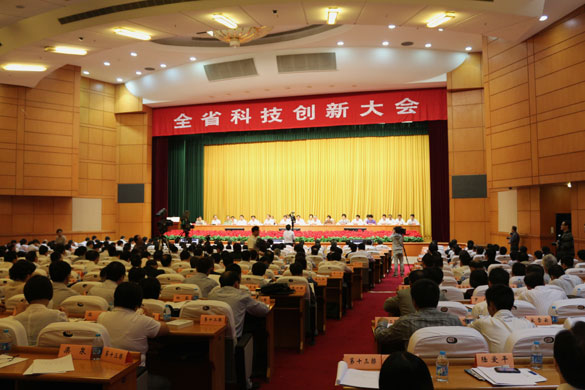 上上集團(tuán)榮獲“2012年度江蘇省企業(yè)技術(shù)創(chuàng)新獎(jiǎng)”